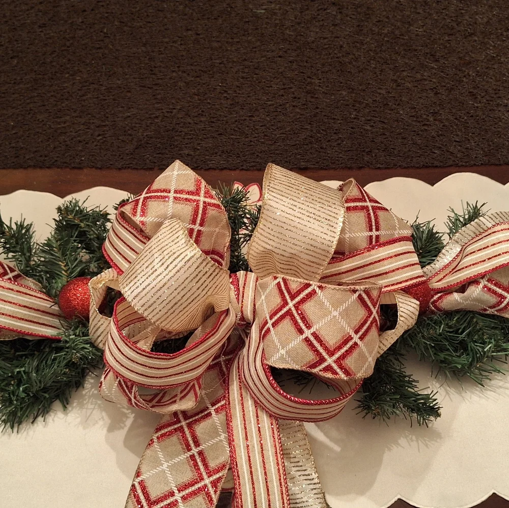 Festive Holiday Centerpiece with Red and Gold Accents